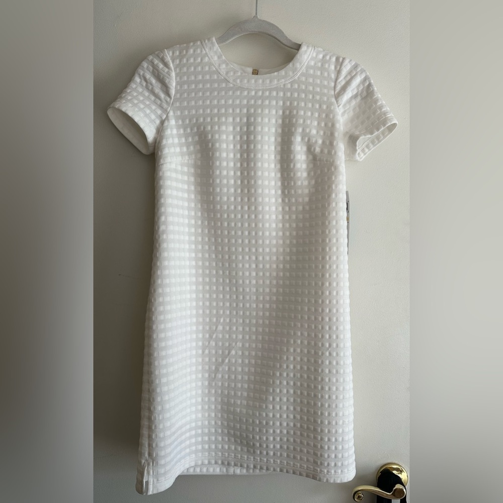 London Times White Sheath Dress with Cap Sleeves
